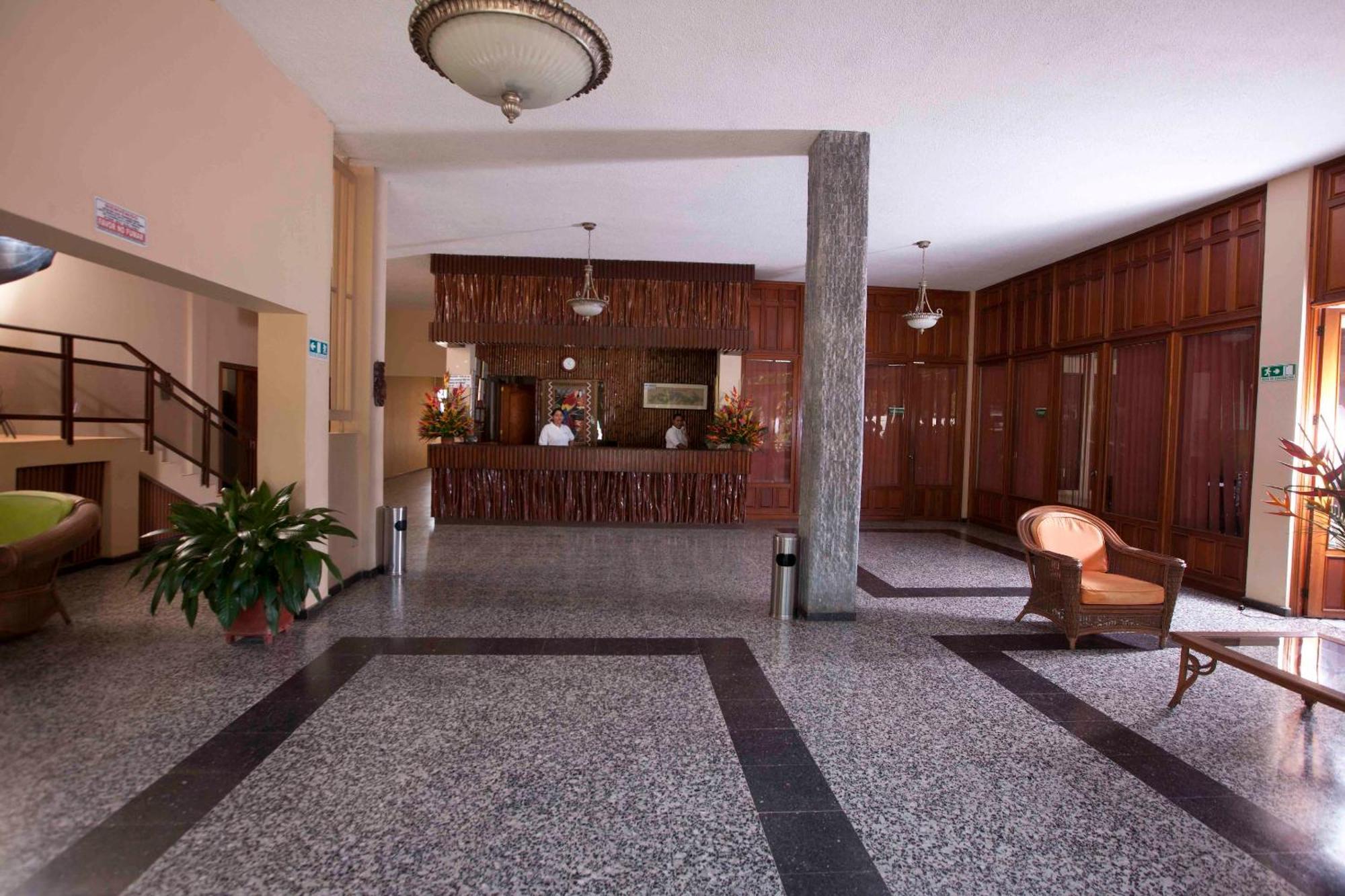 Hotel Anaconda Leticia Exterior foto